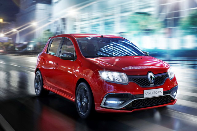 renault dacia sandero rs 01