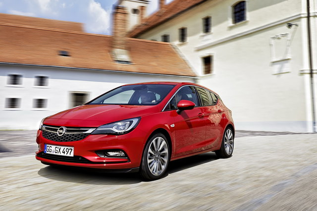 opel astra 2015 primo contatto 15