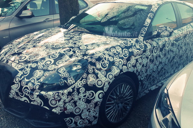 alfa romeo giulietta restyling spy 1