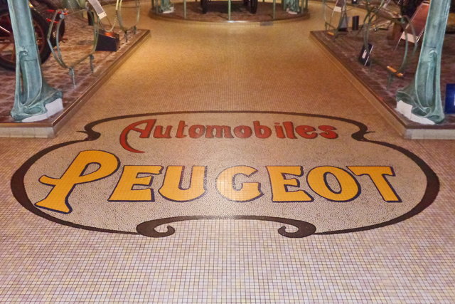 apertura museo peugeot