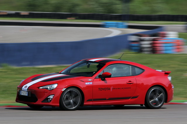 toyota driving accademy 09