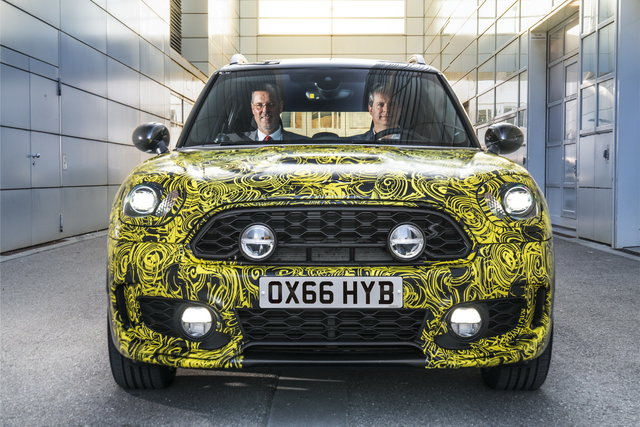 mini countryman ibrida teaser 4