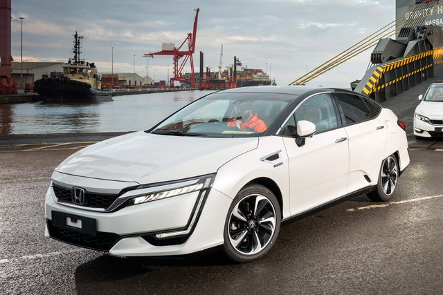 honda clarity fuel cell 2