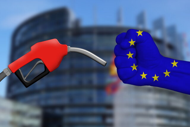 Stop alle auto termiche nel 2035: sempre di più i contrari