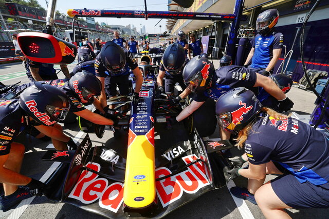 red bull meccanici