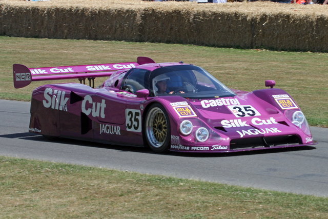 Jaguar XJR-12 (fonte wikipedia)