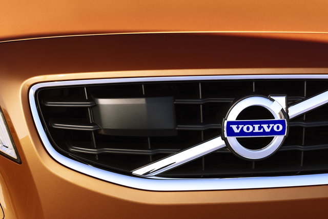 volvo s60  10