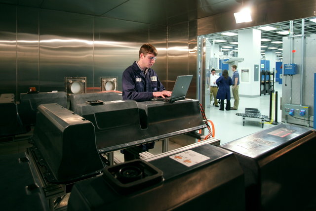 gmglobalbatterylab05