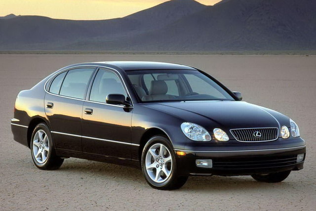 La Lexus richiama circa 4.000 auto in Italia
