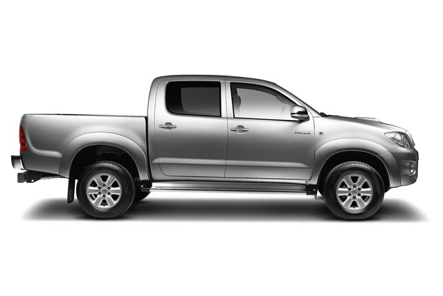 toyota hilux 2010