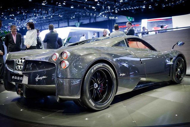 huayra pagani 1
