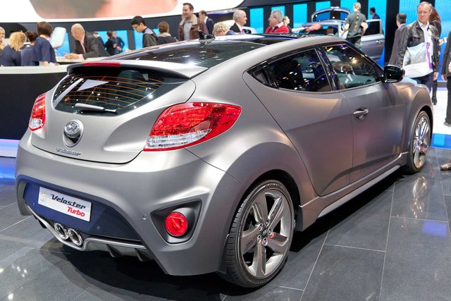 hyundai veloster turbo 3