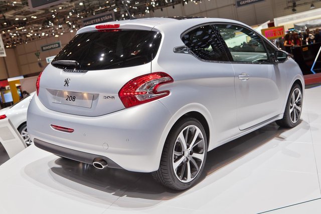 peugeot 208 3
