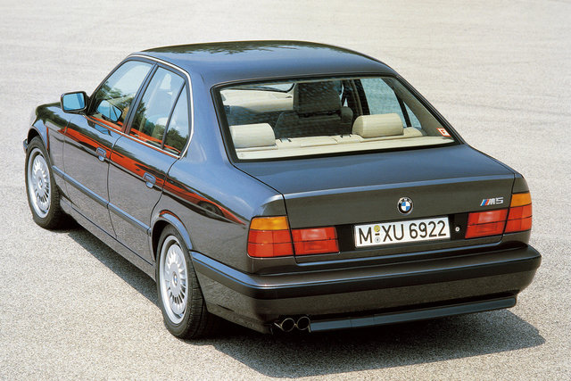 bmw m5 sedan e34 1988 94 r9