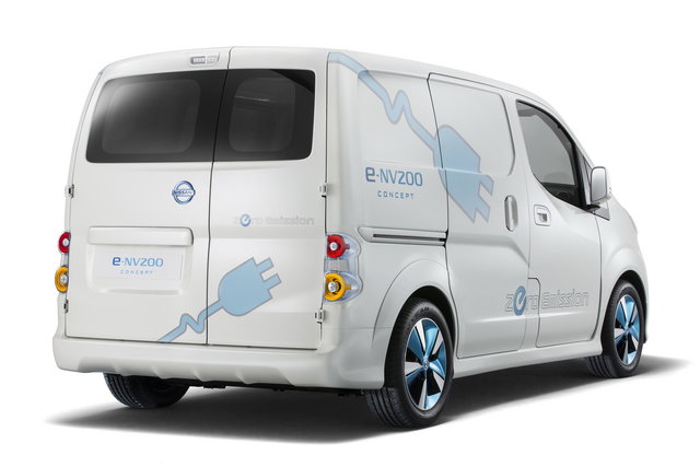 nissan env200 2