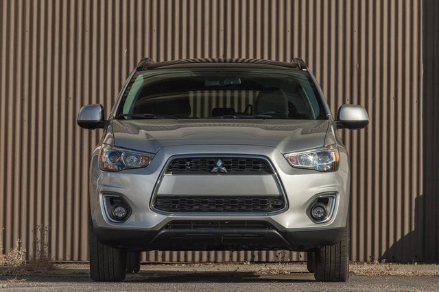 mitsubishi asx restyling 2013 17