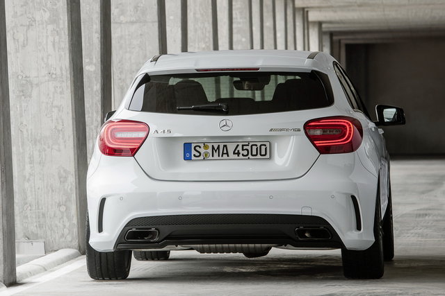 mercedes a45 amg 06