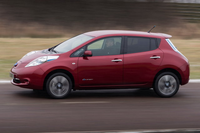nissan leaf 2013 europa 18
