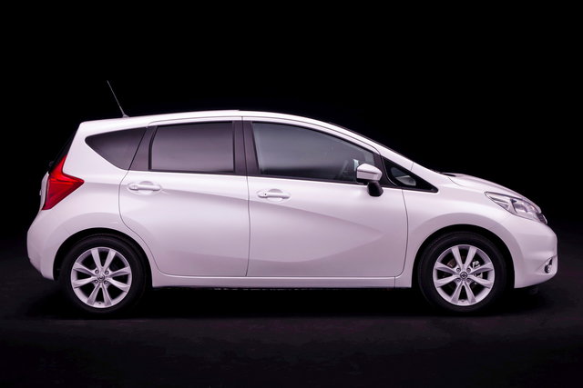 nissan note europa 16