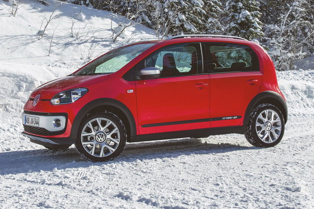 volkswagen cross up 2013 05