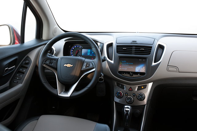 chevrolet trax 8