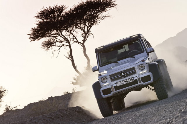 mercedes 63 amg 6x6 02