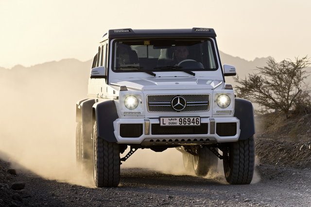 mercedes 63 amg 6x6 04