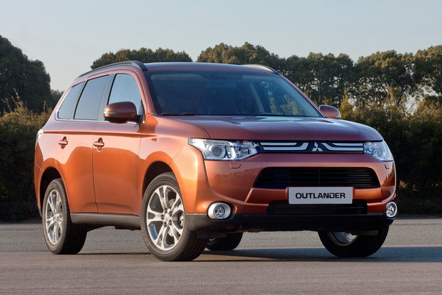 mitsubishi outlander 2013 10