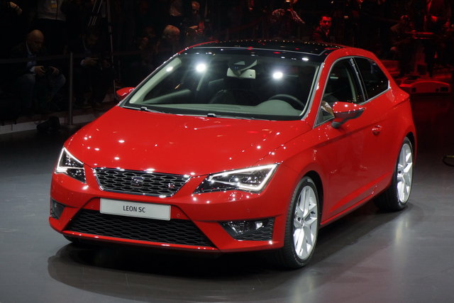 seat leon sc ginevra 2013 05