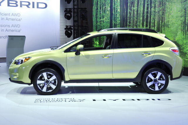 subaru xv hybrid 3