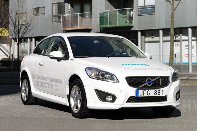 volvo c30 elettrica 05