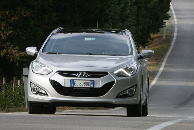 hyundai i40 04