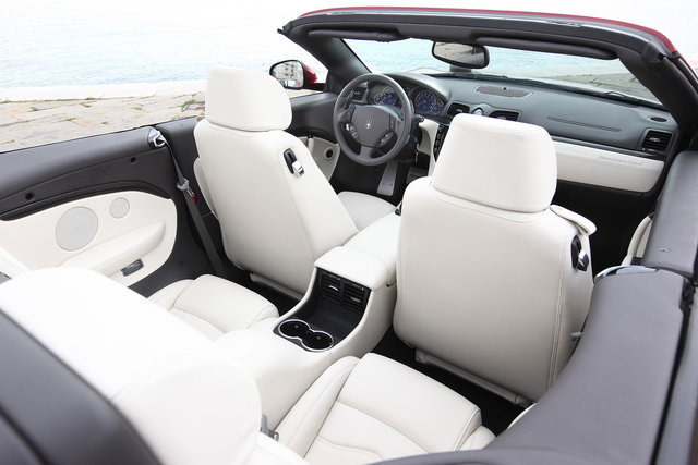 maserati grancabrio 5