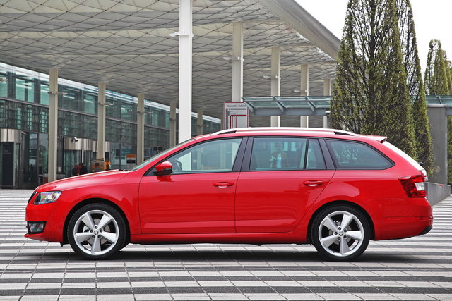 skoda octavia wagon 03