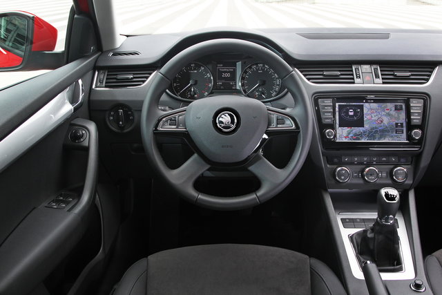 skoda octavia wagon 08