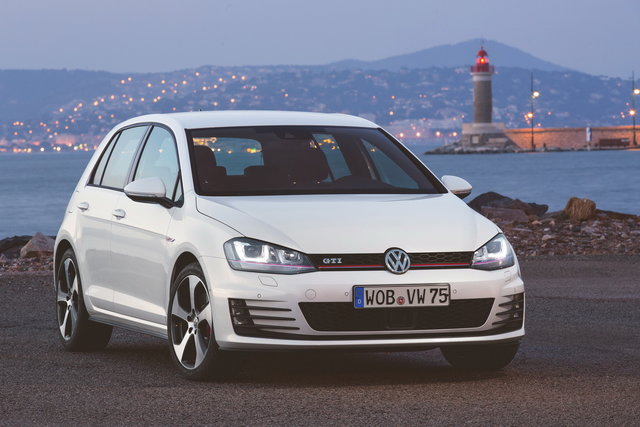 volkswagen golf gti 17