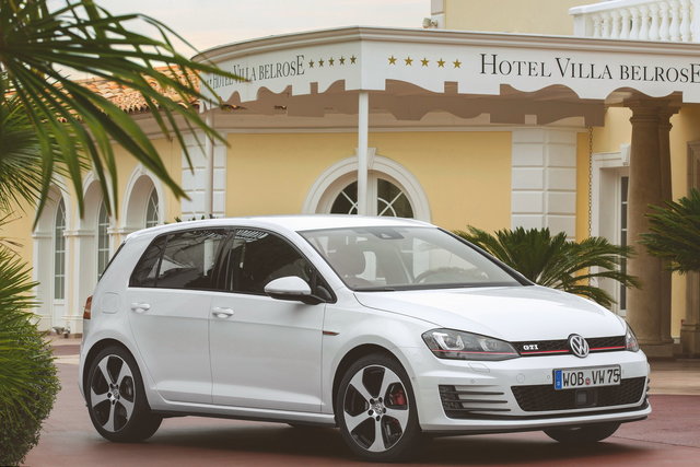 volkswagen golf gti 22