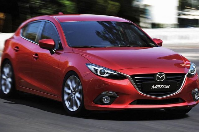 2014 mazda 3 foto spy 5