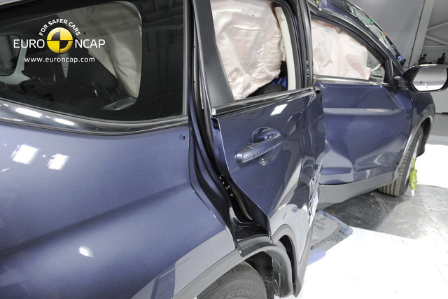 honda crv crash test 1