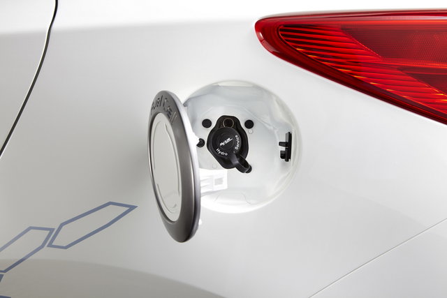 hyunday ix35 fuel cell 9