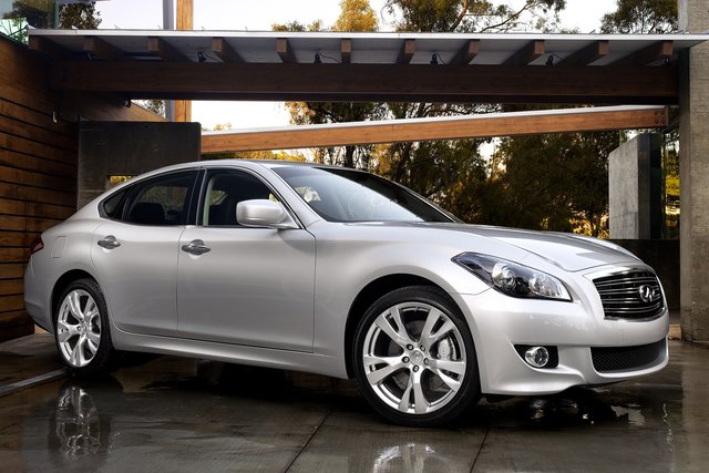 infiniti m 4