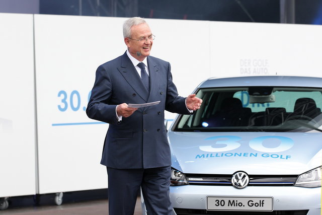 volkswagen golf 30 milioni 1