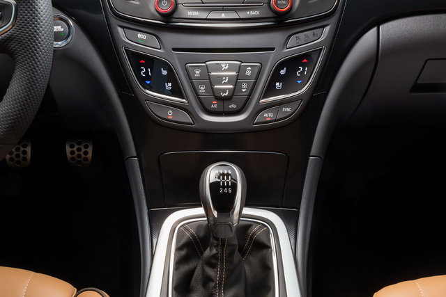 opel insignia intellilink 04