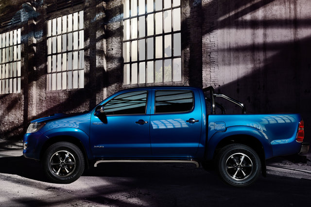 toyota hilux 15