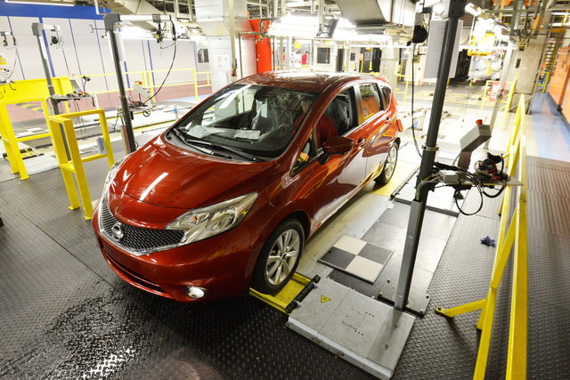 nissan note produzione 2