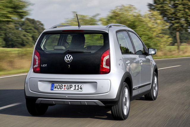 volkswagen cross up 12