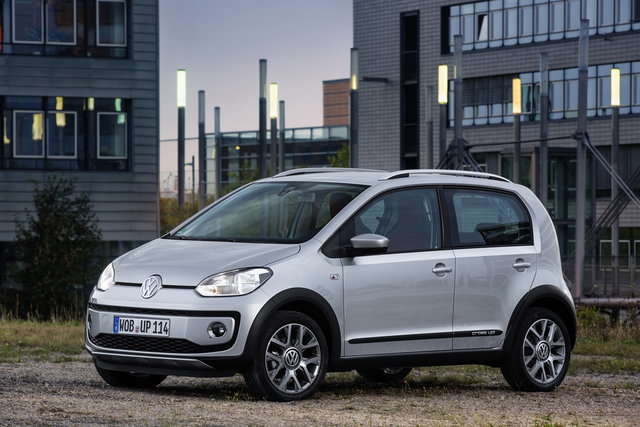 volkswagen cross up 14