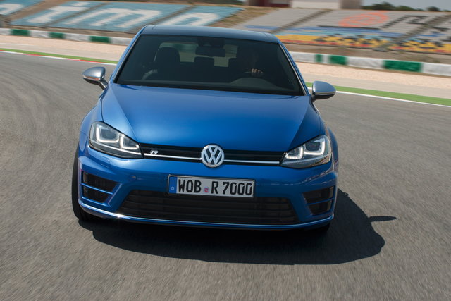 volkswagen golf r 2013 09