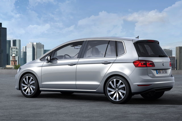 volkswagen golf sportsvan 04