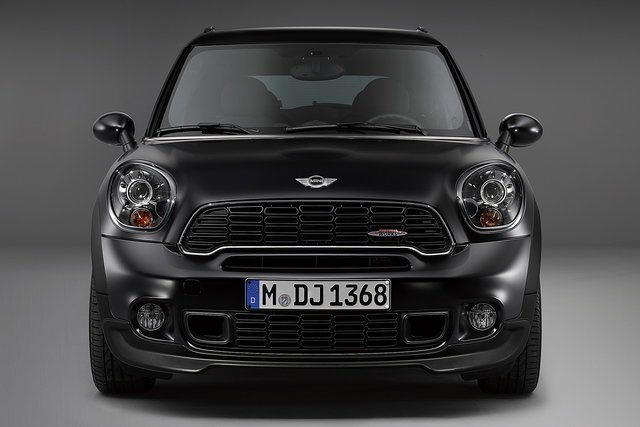 mini paceman frozen black 10